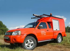 Nissan Navara Pickup Repair Van 2001 года (UK)